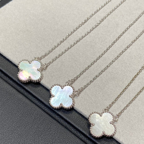 [Aurelle Style]CLOVER MEDIUM SILVER WHITE MOP NECKLACE