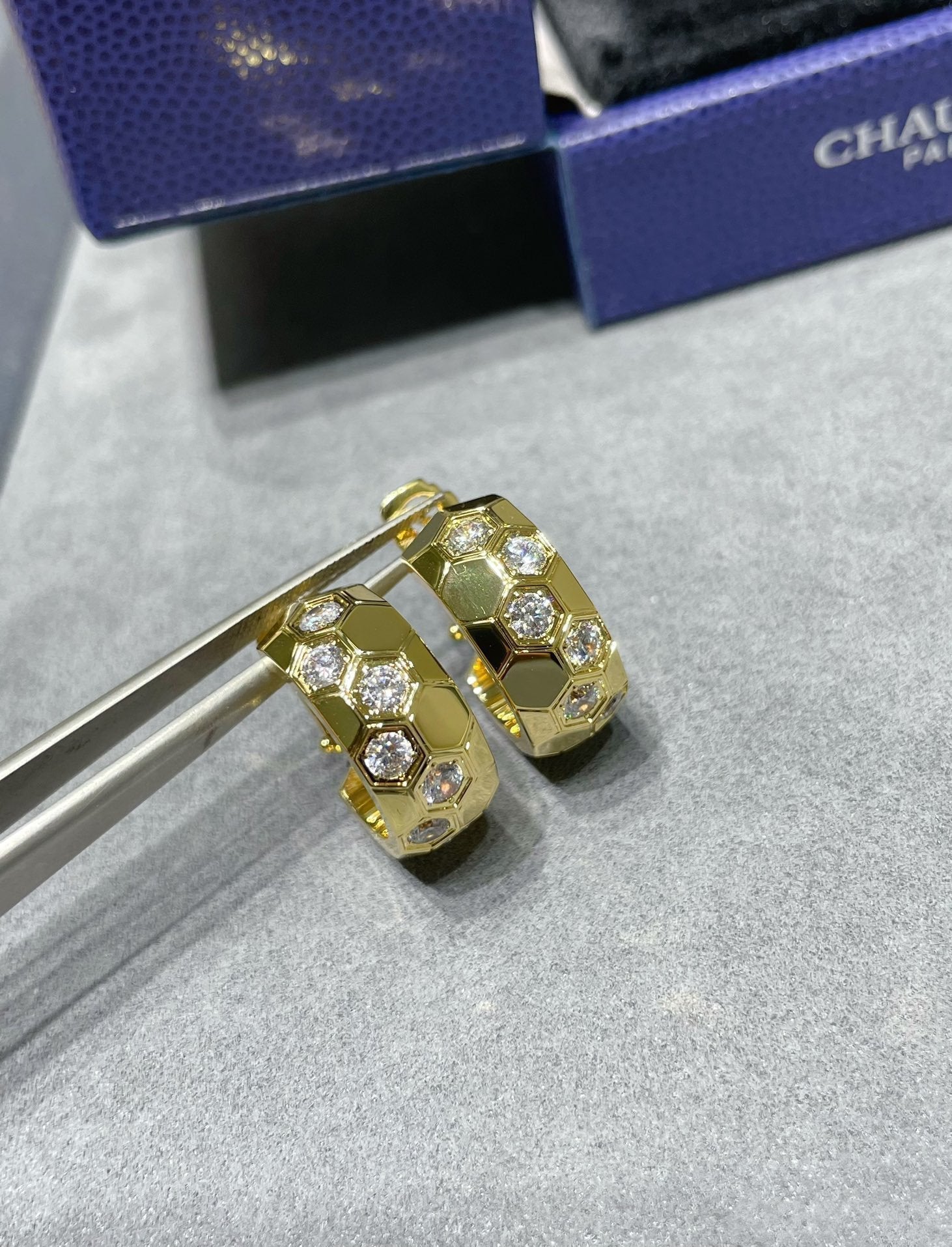 [Aurelle Style]BEE LOVE DIAMOND HOOP EARRINGS