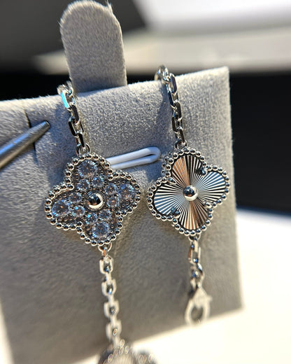 [Aurelle Style] CLOVER 5 MOTIF LASER BRACELET COLLECTION