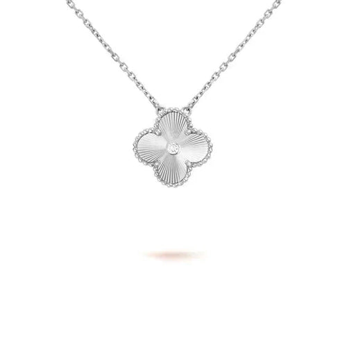 [Aurelle Style]CLOVER  15MM DIAMOND LASER NECKLACE SILVER