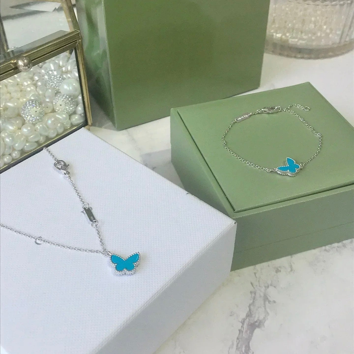 [TOP]BUTTERFLY TURQUOISE BUTTERFLY BRACELET SILVER