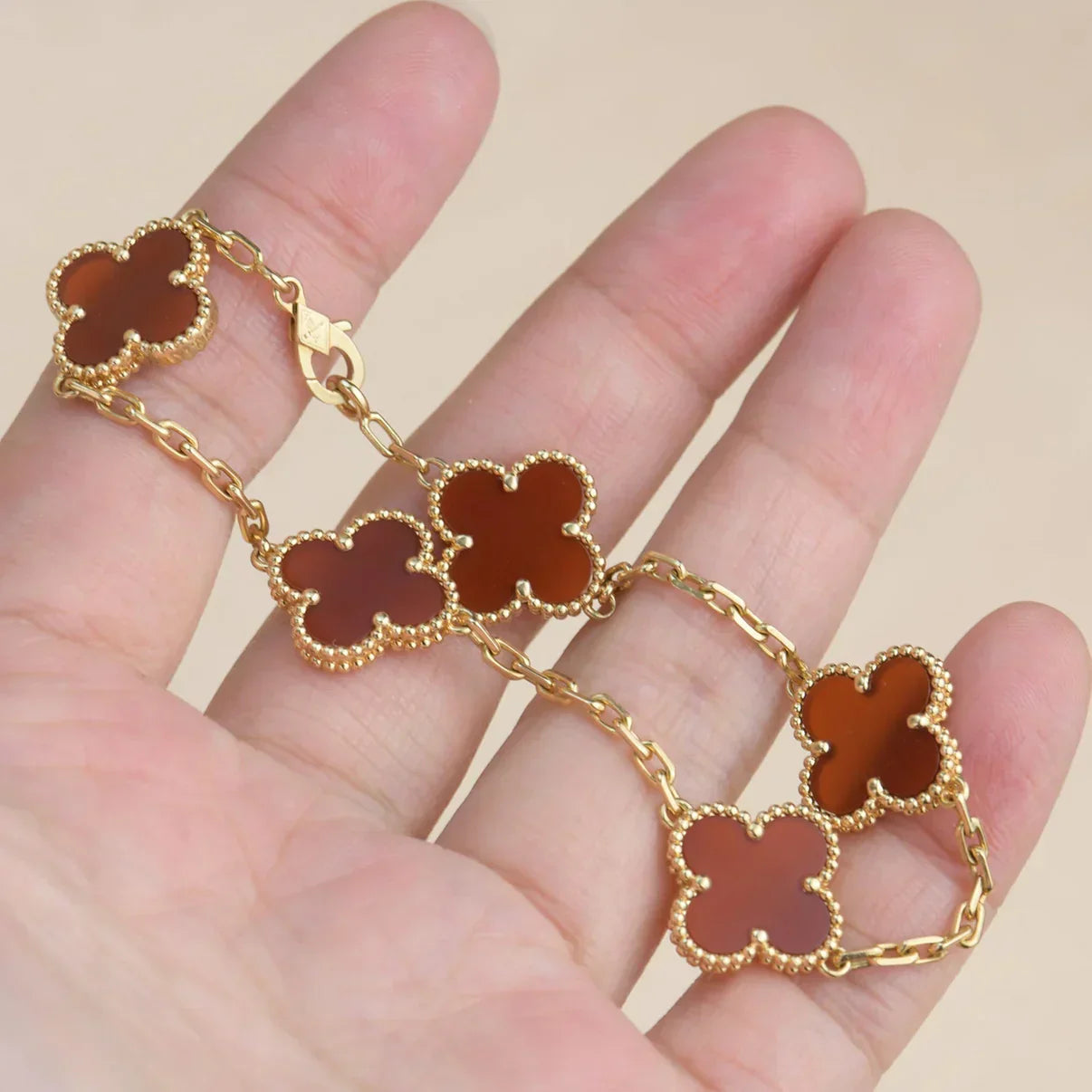 [Aurelle Style] CLOVER 5 MOTIF RED CORNELIAN BRACELET COLLECTION