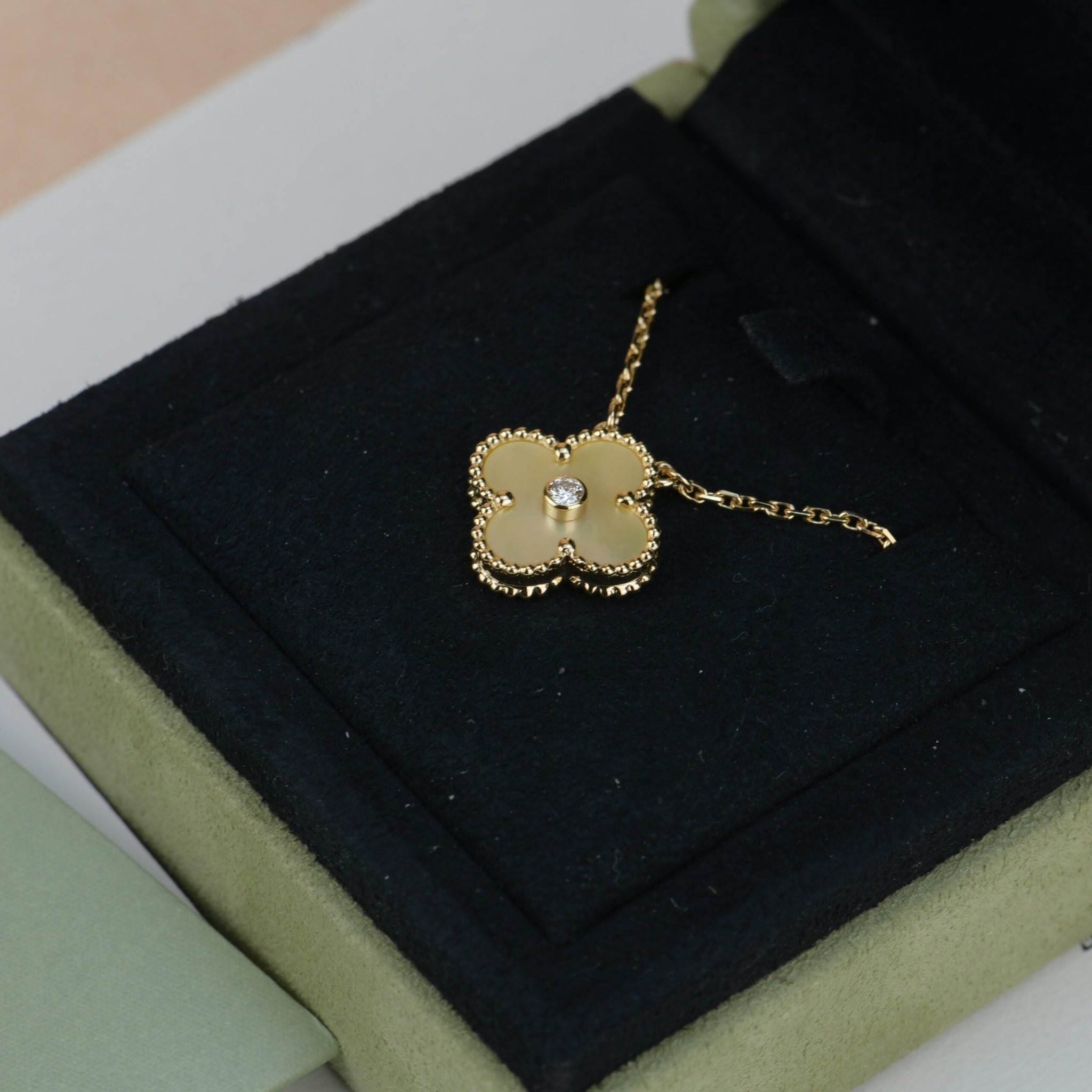 [Aurelle Style]CLOVER 15MM DIAMOND GOLD MOTHER OF PEARL NECKLACE