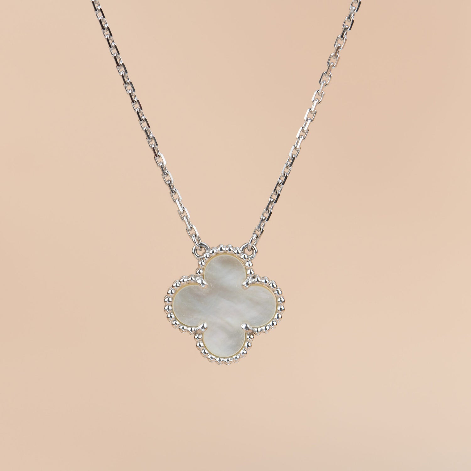 [Aurelle Style]CLOVER  15MM WHITE MOTHER-OF-PEARL SILVER