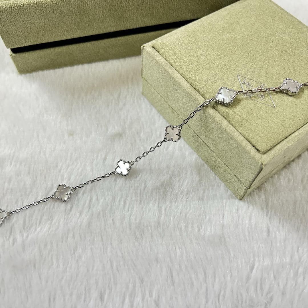 [Aurelle Style]CLOVER 6 MOTIF WHITE MOP BRACELET