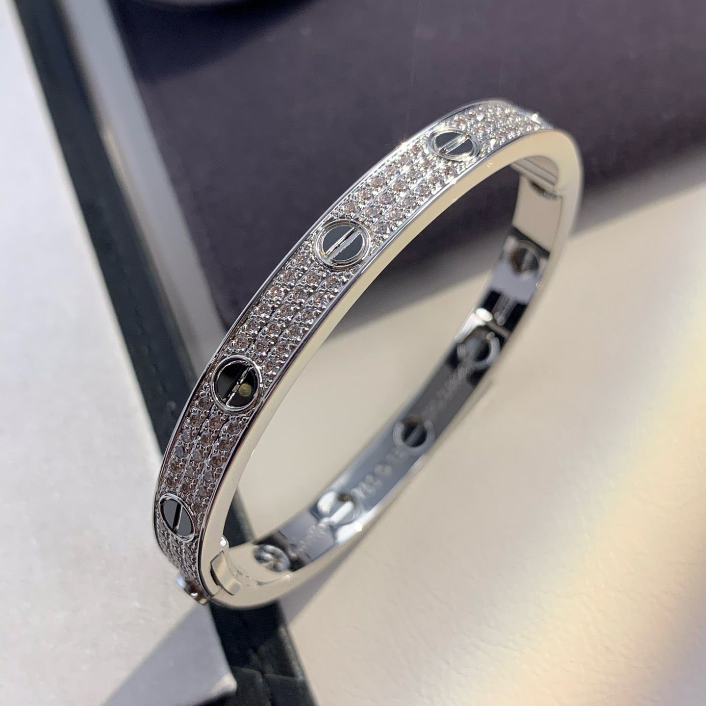[Aurelle Style]LOVE BRACELET 6.1MM DIAMOND-PAVED CERAMIC