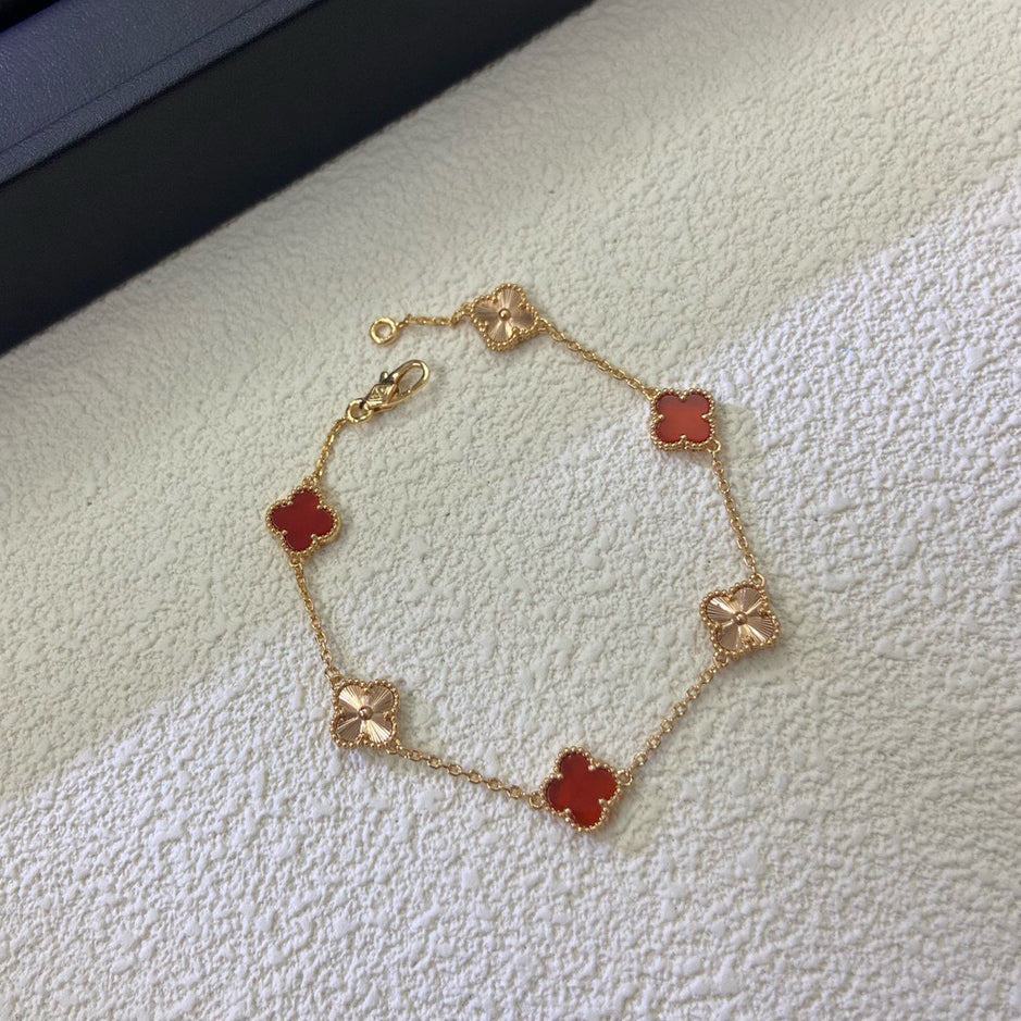 [Aurelle Style]CLOVER 6 MOTIF RED AGATE LASER BRACELET