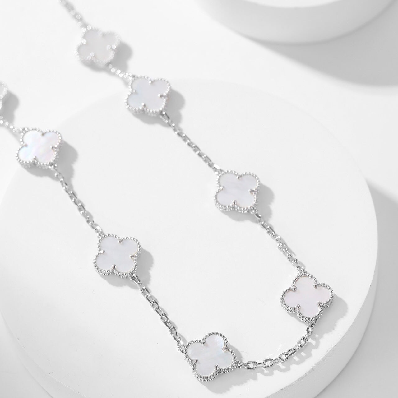 [Aurelle Style]CLOVER 10 MOTIFS WHITE MOTHER OF PEARL NECKLACE