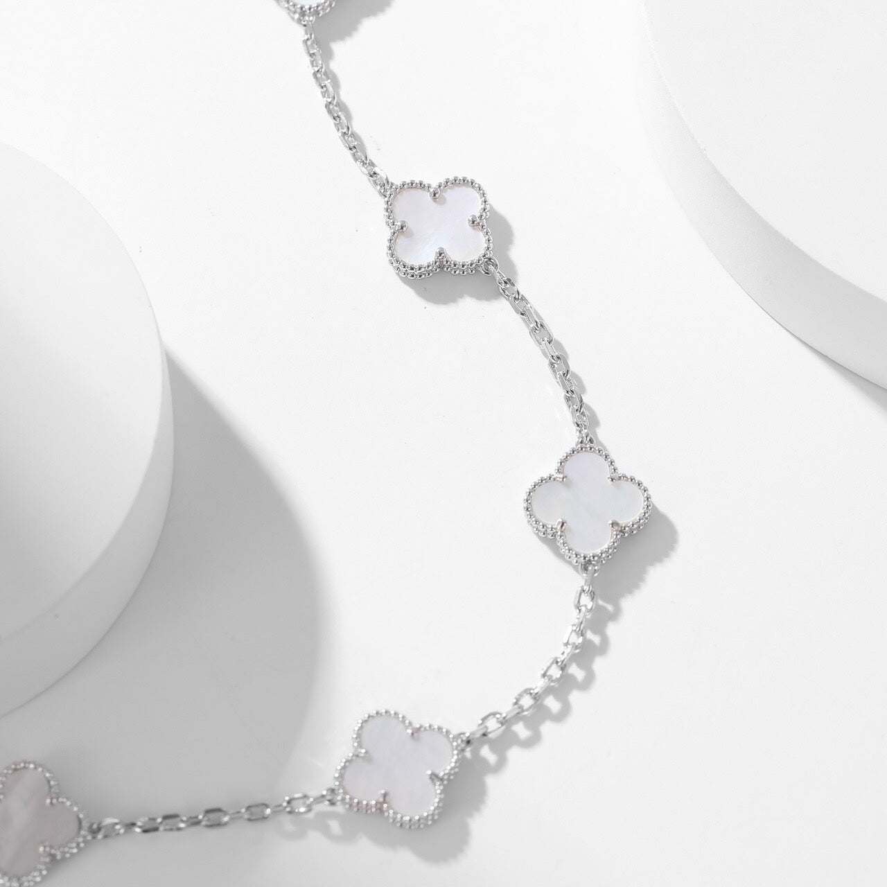 [Aurelle Style]CLOVER 10 MOTIFS WHITE MOTHER OF PEARL NECKLACE