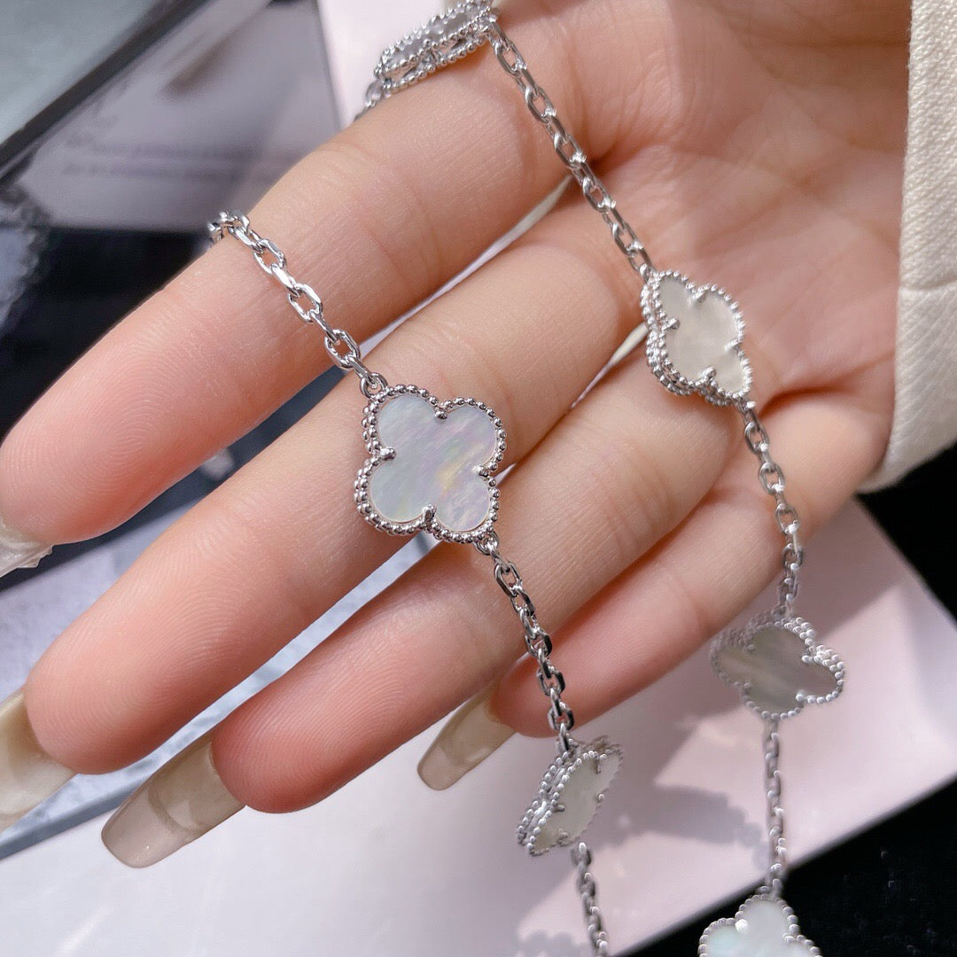 [Aurelle Style]CLOVER 10 MOTIFS WHITE MOTHER OF PEARL NECKLACE