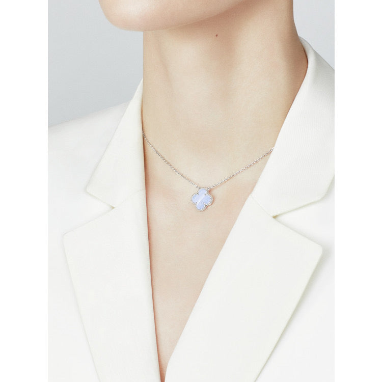 [Aurelle Style]CLOVER 15MM BLUE CHALCEDONY NECKLACE SILVER