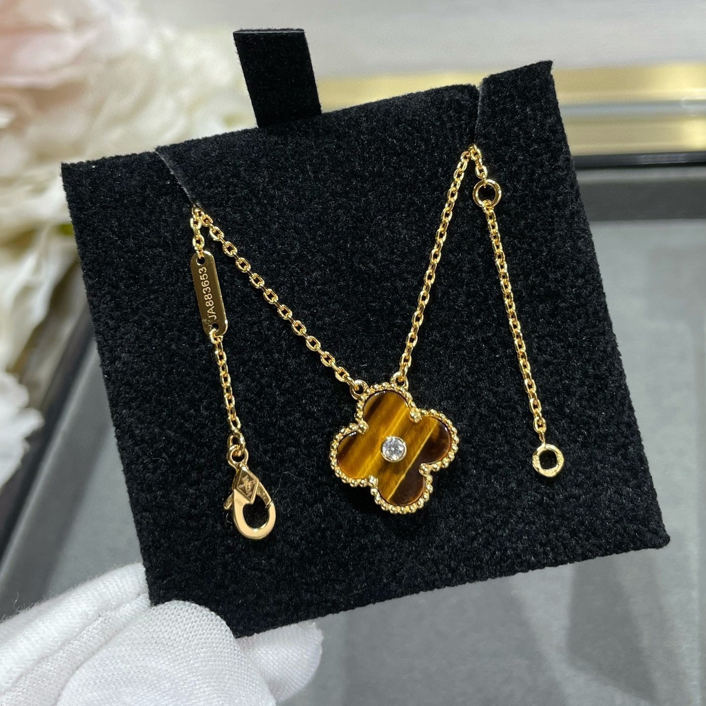 [Aurelle Style]CLOVER 15MM DIAMOND AND YELLOW TIGER'S EYE AGATE necklace