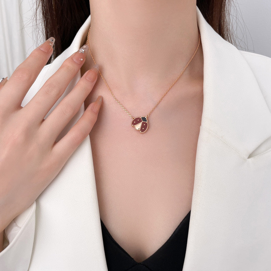 [Aurelle Style]LUCKY  CARNELIANS LADYBUG NECKLACE