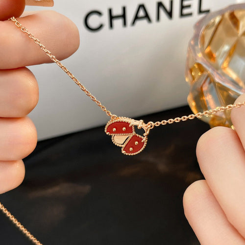 [TOP]LUCKY  CARNELIANS LADYBUG NECKLACE