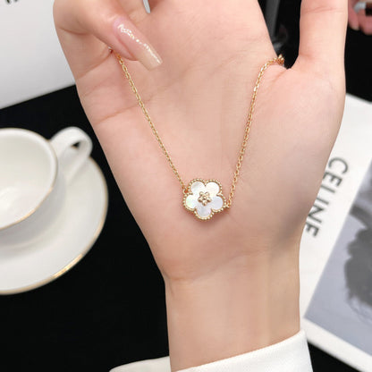 [Aurelle Style]LUCKY  WHITE MOP  PLUM BLOSSOM NECKLACE
