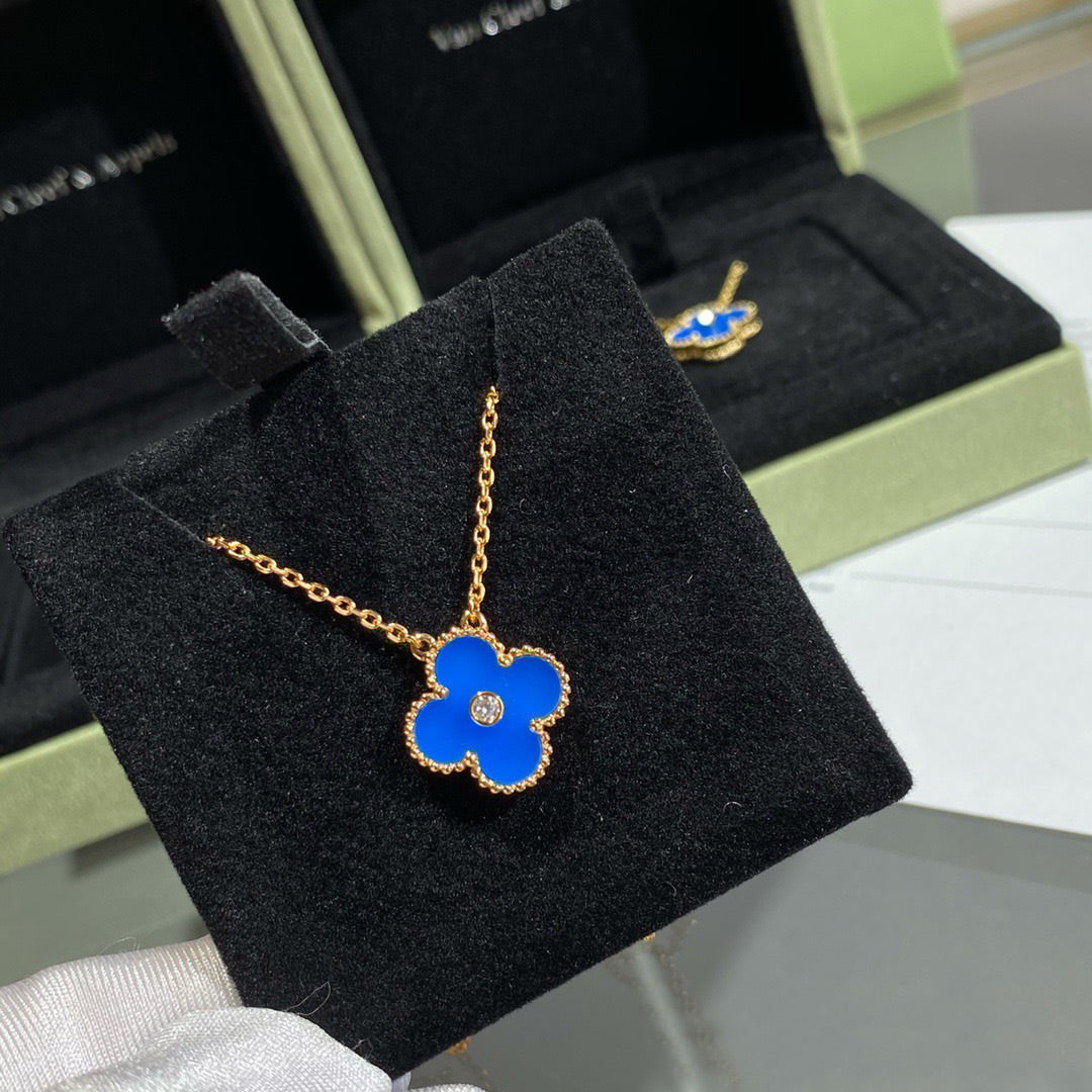 [Aurelle Style]CLOVER 15MM DIAMOND AND BLUE AGATE NECKLACE