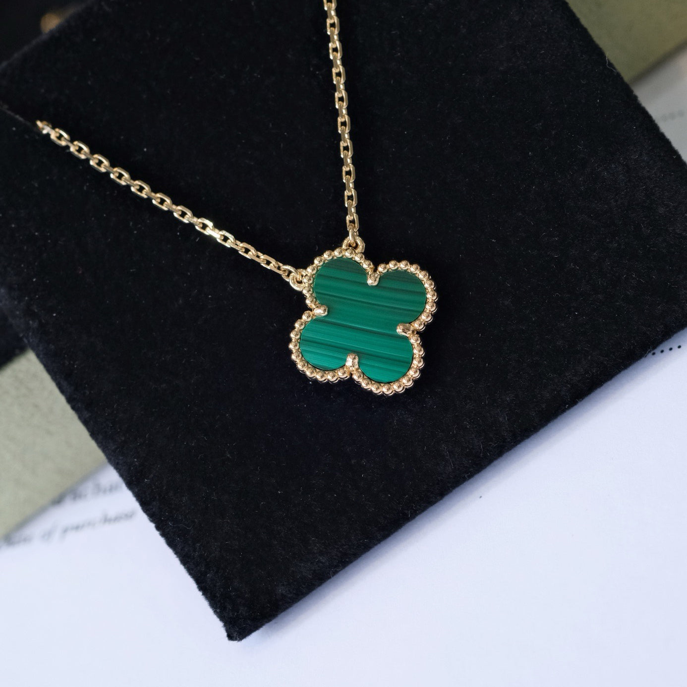 [TOP]CLOVER 15MM MALACHITE SINGLE FLOWER  NECKLACE