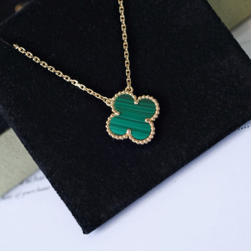 [TOP]CLOVER 15MM MALACHITE SINGLE FLOWER  NECKLACE