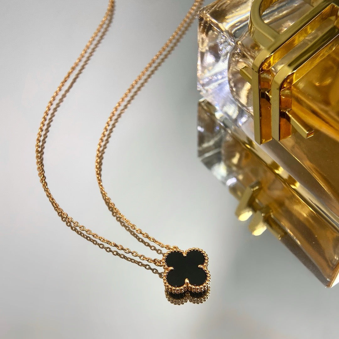 [Aurelle Style]CLOVER 15MM BLACK ONYX SINGLE FLOWER NECKLACE