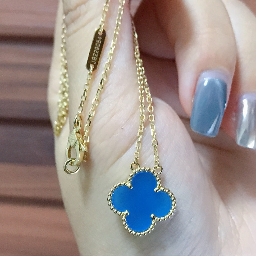 [Aurelle Style]CLOVER 15MM BLUE AGATE NECKLACE