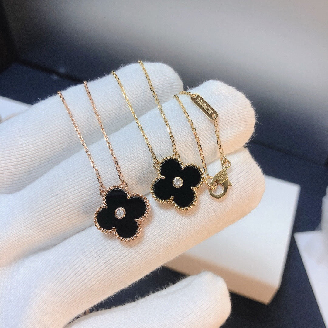 [Aurelle Style]CLOVER 15MM DIAMOND ONYX NECKLACE