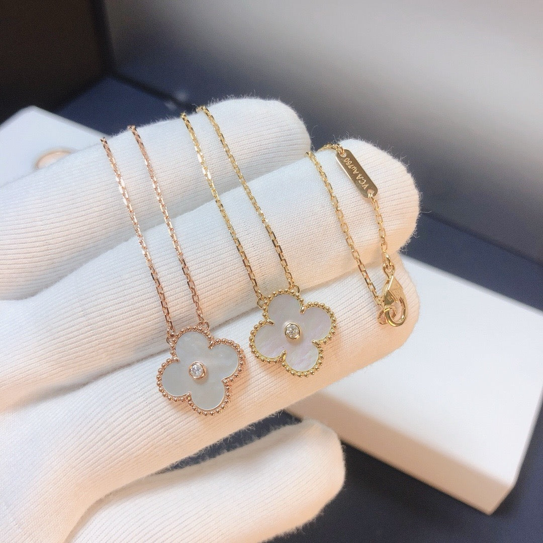[Aurelle Style]CLOVER 15MM DIAMOND WHITE FRITILLARIA NECKLACE