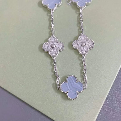 [TOP] CLOVER 5 MOTIF PURPLE CHALCEDONY BRACELET COLLECTION