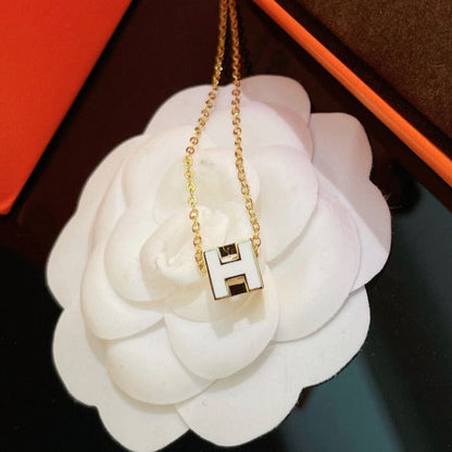[Aurelle Style]H WHITE SQUARE GOLD NECKLACE