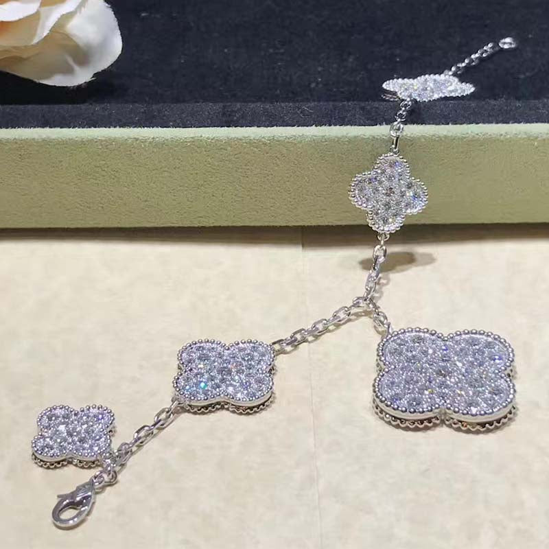 [Aurelle Style]CLOVER 6 MOTIFS SILVER DIAMOND BRACELET