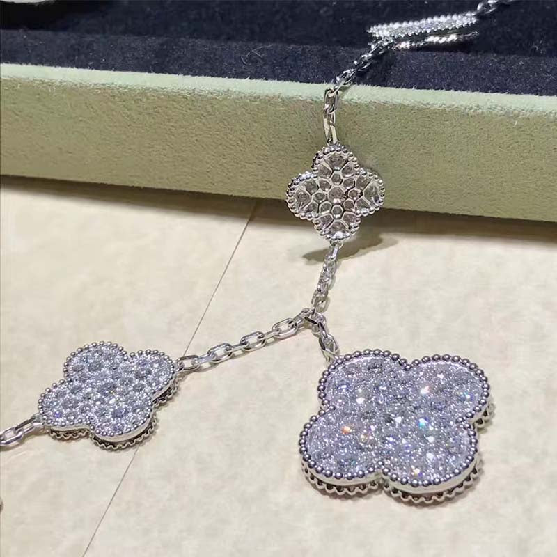 [Aurelle Style]CLOVER 6 MOTIFS SILVER DIAMOND BRACELET