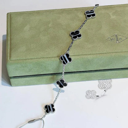 [Aurelle Style] CLOVER 5 MOTIF PULSAR STONE BRACELET COLLECTION