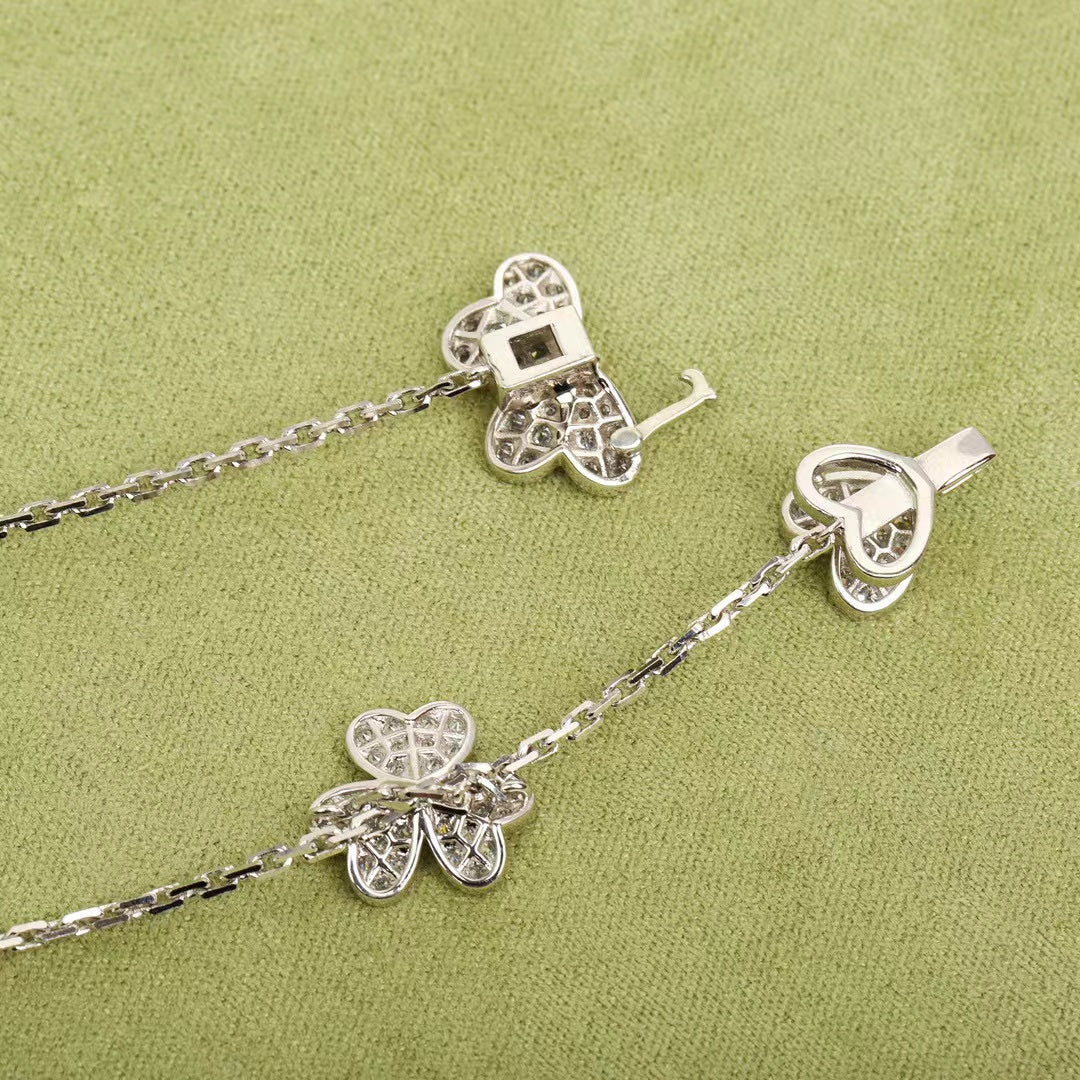 [Aurelle Style]FRIVOLE SILVER 9 FLOWERS NECKLACE