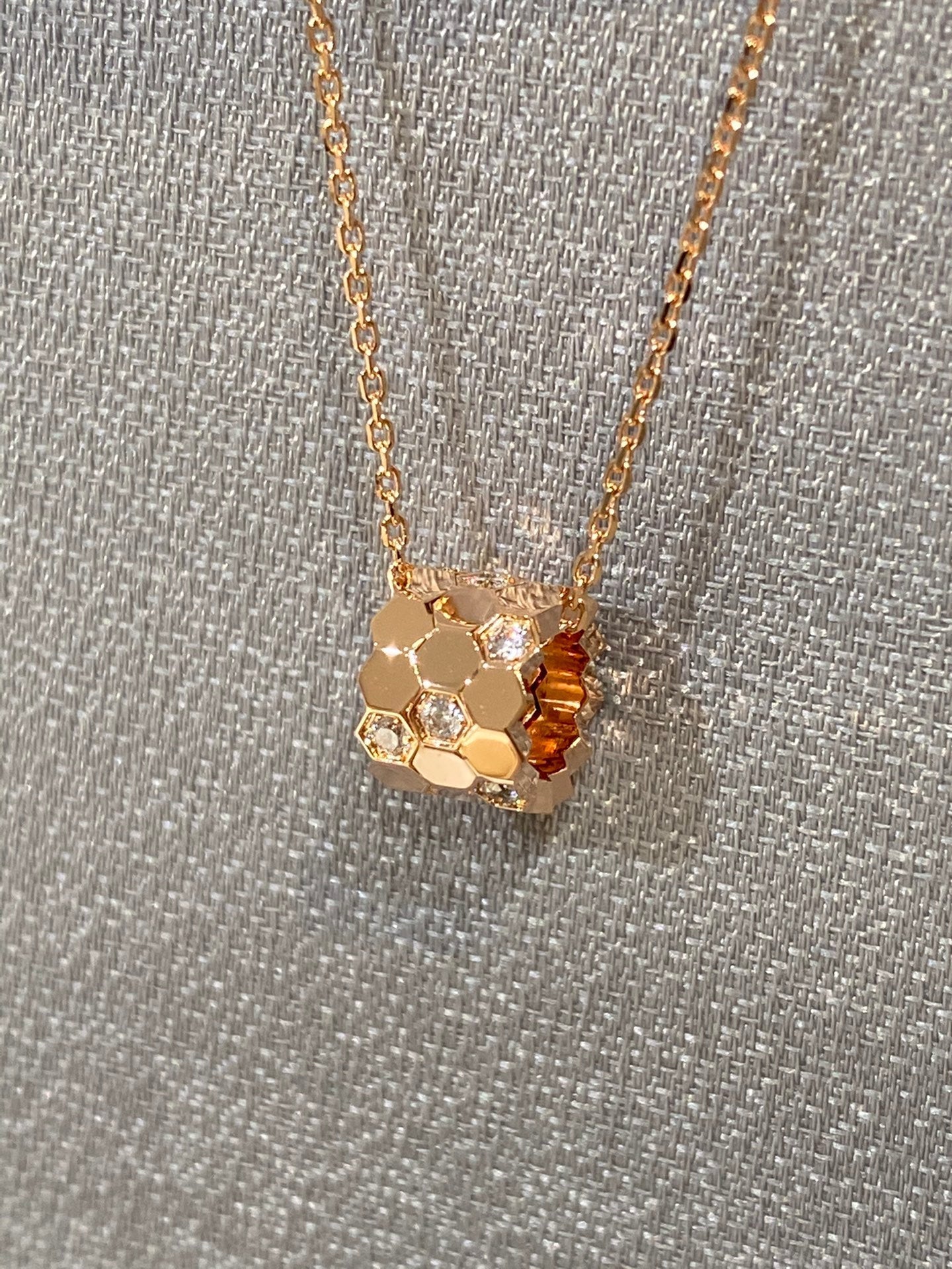 [Aurelle Style]BEE LOVE DIAMOND NECKLACE