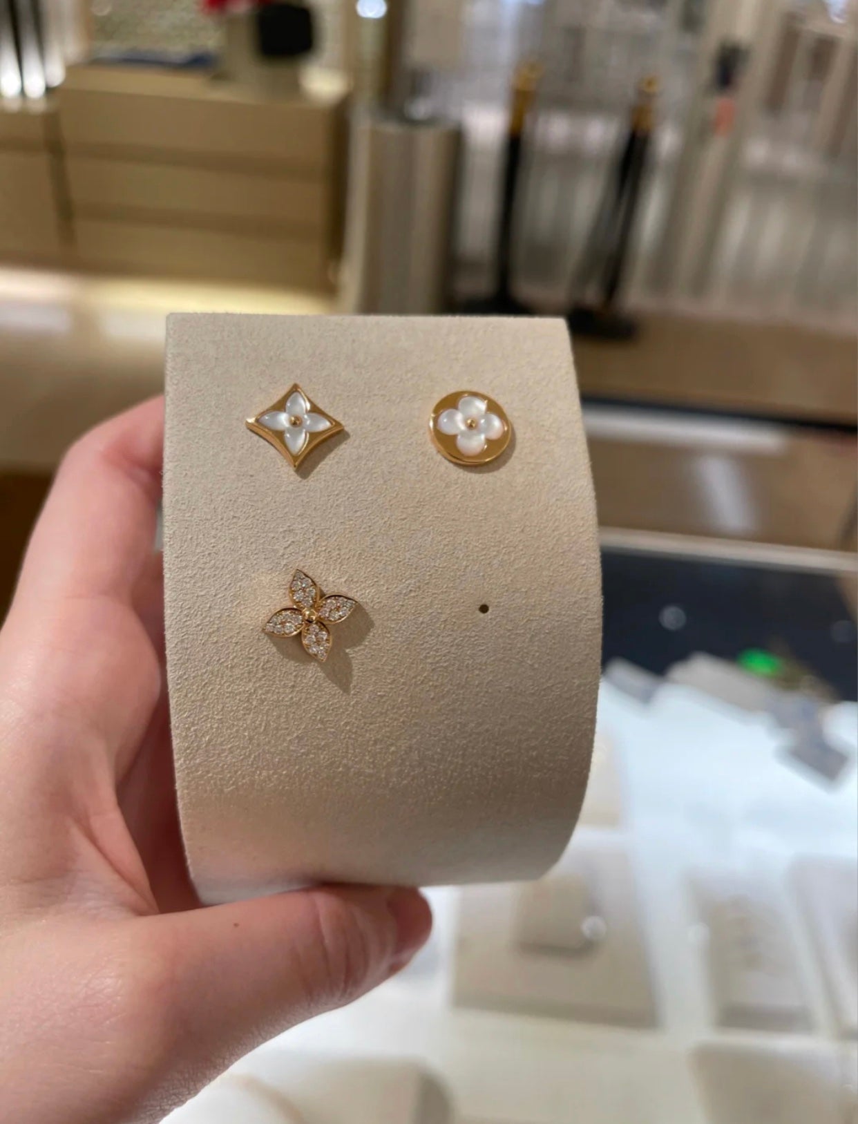[Aurelle Style]STAR BLOSSOM STUD EARRINGS PINK GOLD DIAMONDS