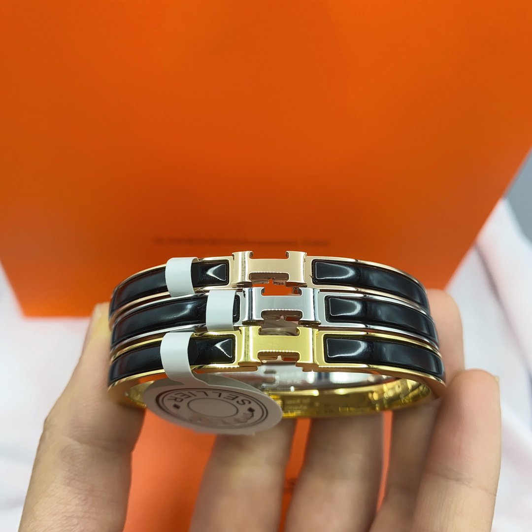 [Aurelle Style]CLASSIC HM CLIC BLACK 8MM ENAMEL BRACELET