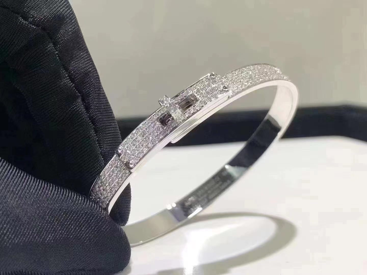 [Aurelle Style]HM KELLY BRACELET IN SILVER AND FULL PAVE DIAMOND