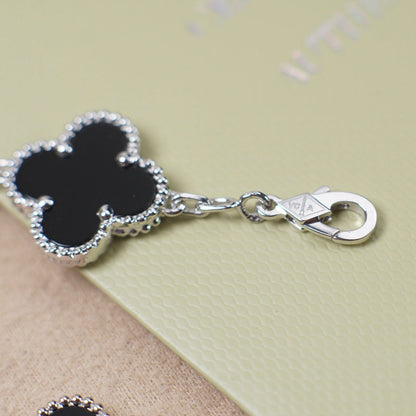 [Aurelle Style] CLOVER 5 MOTIF ONYXS BRACELET COLLECTION
