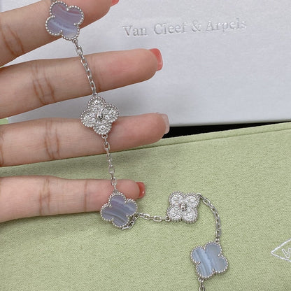 [Aurelle Style] CLOVER 5 MOTIF PURPLE CHALCEDONY BRACELET COLLECTION