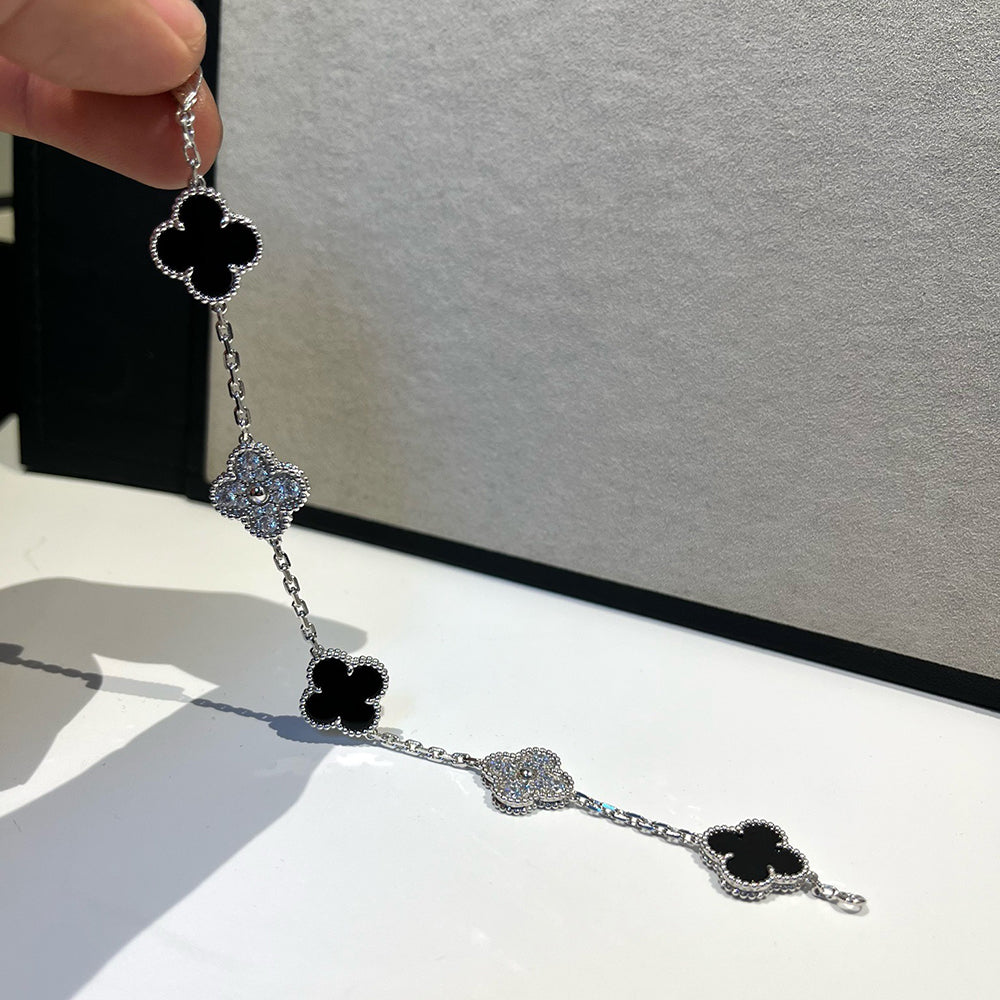 [Aurelle Style] CLOVER 5 MOTIF ONYXS BRACELET COLLECTION