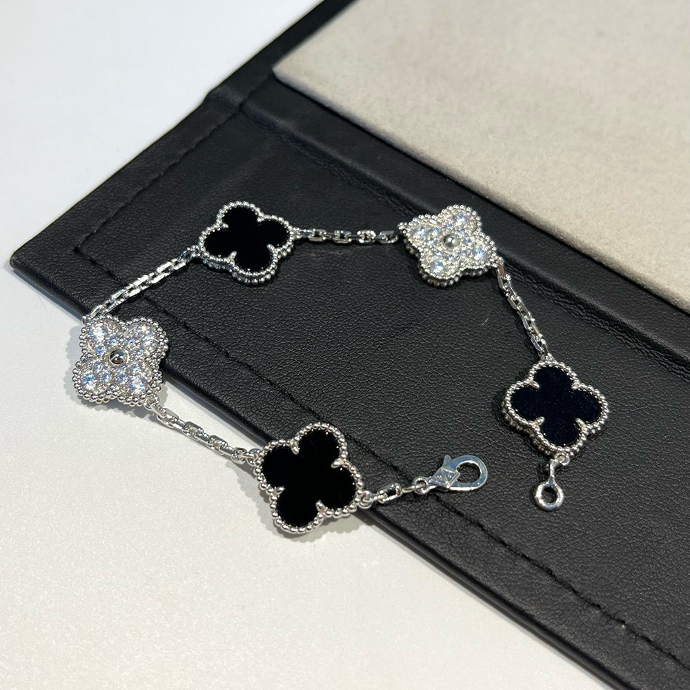 [Aurelle Style] CLOVER 5 MOTIF ONYXS BRACELET COLLECTION