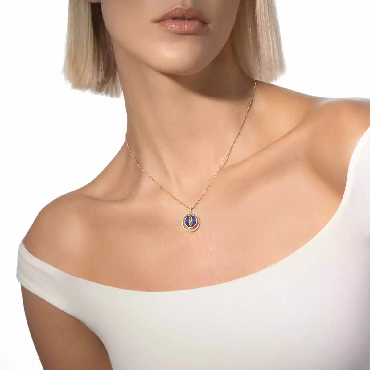 [Aurelle Style]Lucky Move Diamond Necklace in Rose Gold and White Mother-of-Pearl
