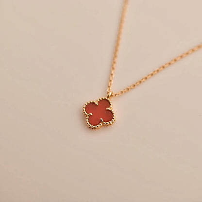 [Aurelle Style]CLOVER MINI 9.5MM WHITE CARNELIANS NECKLACE