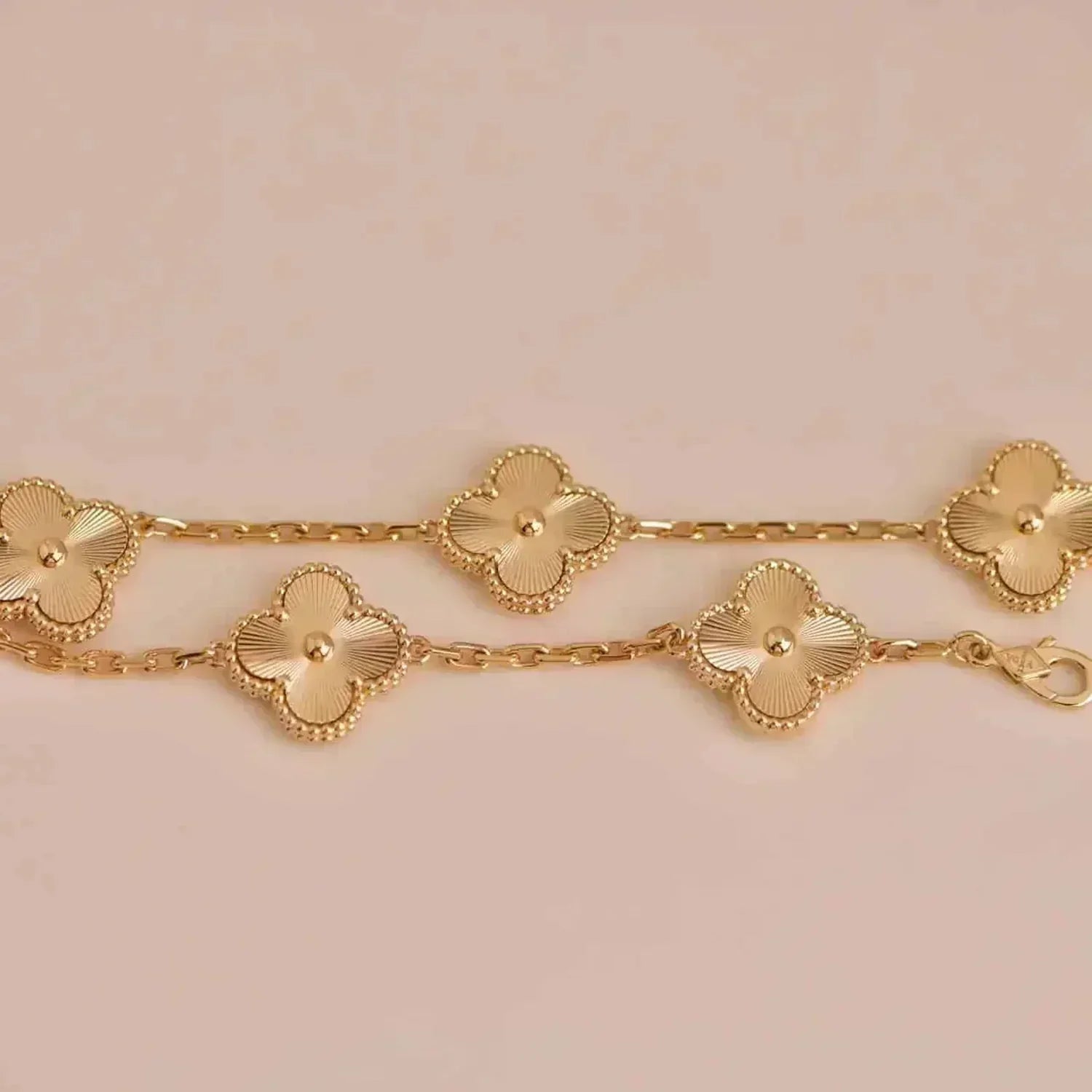 [Aurelle Style] CLOVER 5 MOTIF LASER BRACELET COLLECTION