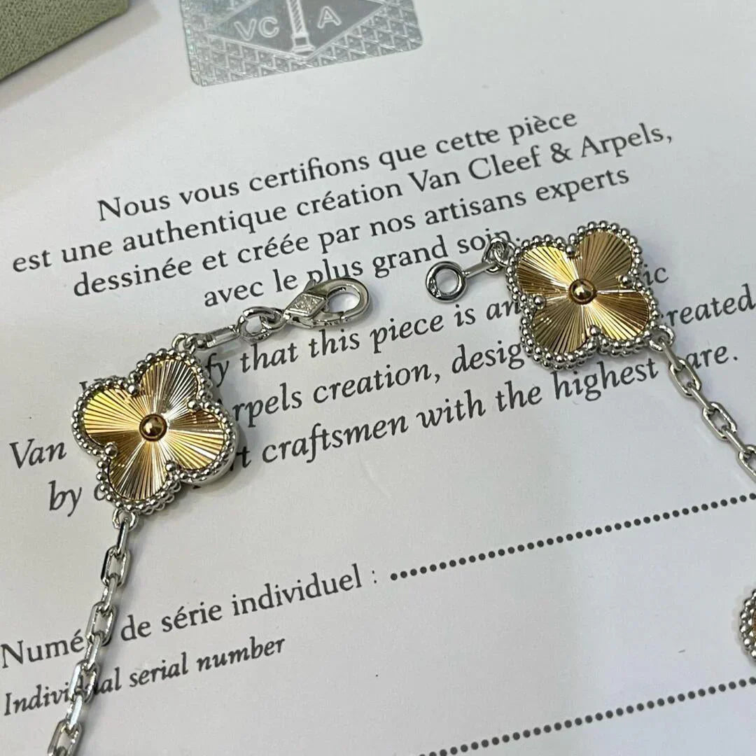 [Aurelle Style] CLOVER 5 MOTIF LASER BRACELET COLLECTION