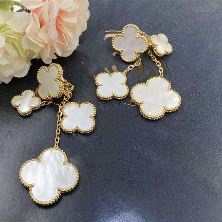 [Aurelle Style]CLOVER EARRINGS WHITE MOP 4 MOTIFS GOLD