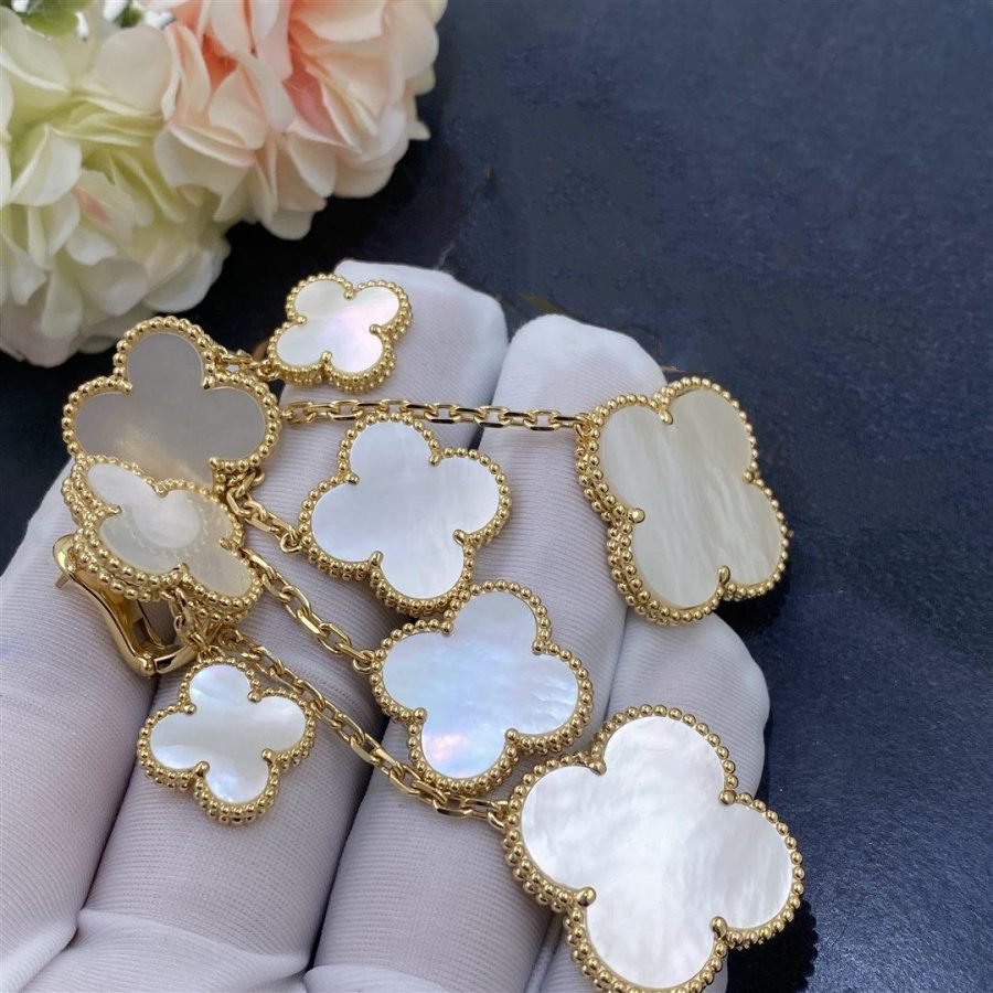 [Aurelle Style]CLOVER EARRINGS WHITE MOP 4 MOTIFS GOLD