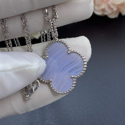 [Aurelle Style]CLOVER SILVER CHALCEDONY BIG CLOVER NECKLACE