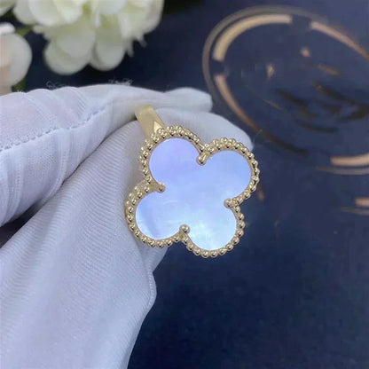 [Aurelle Style]CLOVER WHITE MOP RING