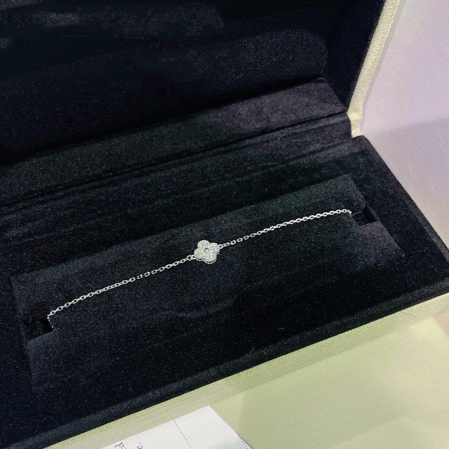 [Aurelle Style]CLOVER  SINGLE FLOWER BRACELET SILVER