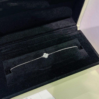 [Aurelle Style]CLOVER  SINGLE FLOWER BRACELET SILVER